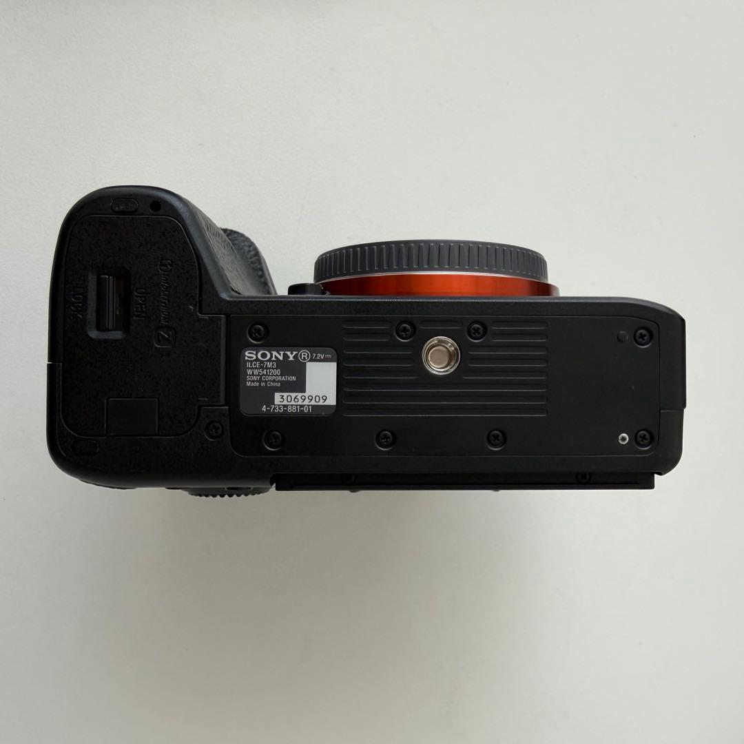 【美品】SONYデジタル一眼カメラα7 III レンズキット ILCE-7M3K
