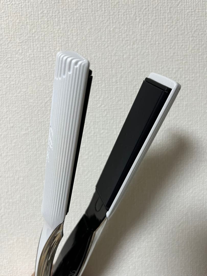 Refa リファビューティックストレートアイロン　RE-AC02A