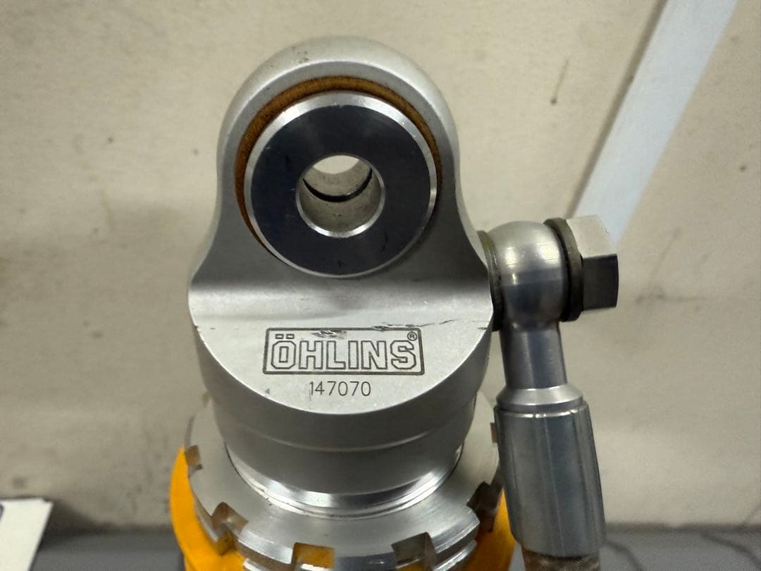 グロム オーリンズ リアショック GROM JC61 JC75 HO611