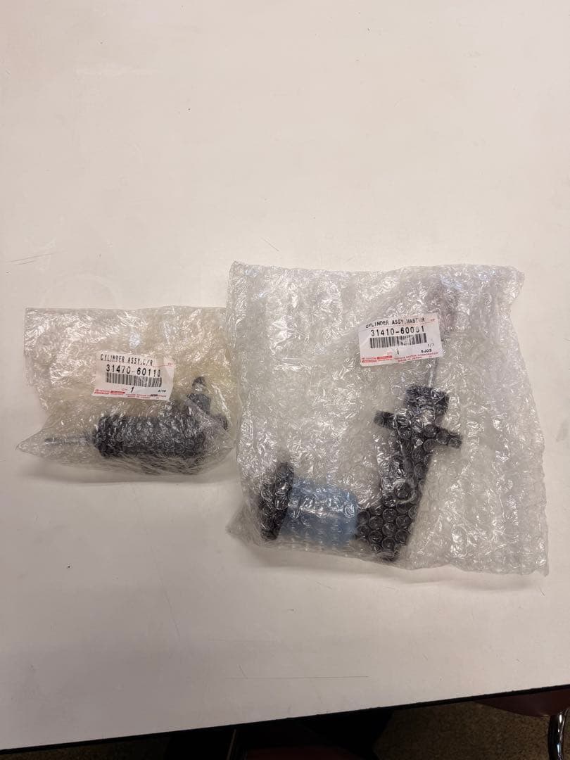 ランクル40 クラッチマスター、レリーズ　新品未使用品