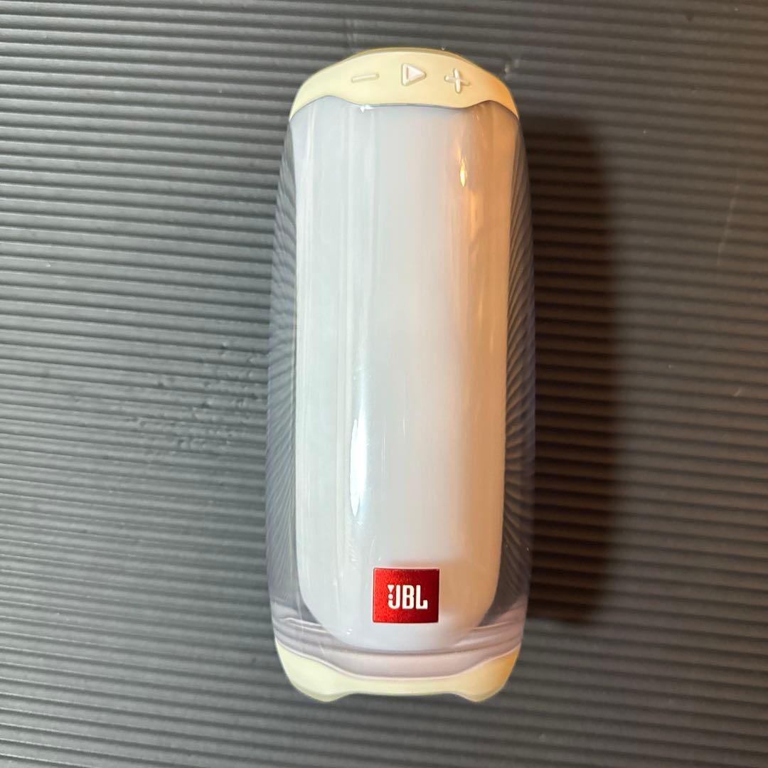 JBL スピーカー ホワイト/LEDライト搭載