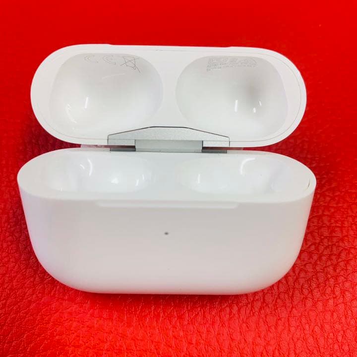 Apple   AirPods pro 充電ケース　airpods   正規品