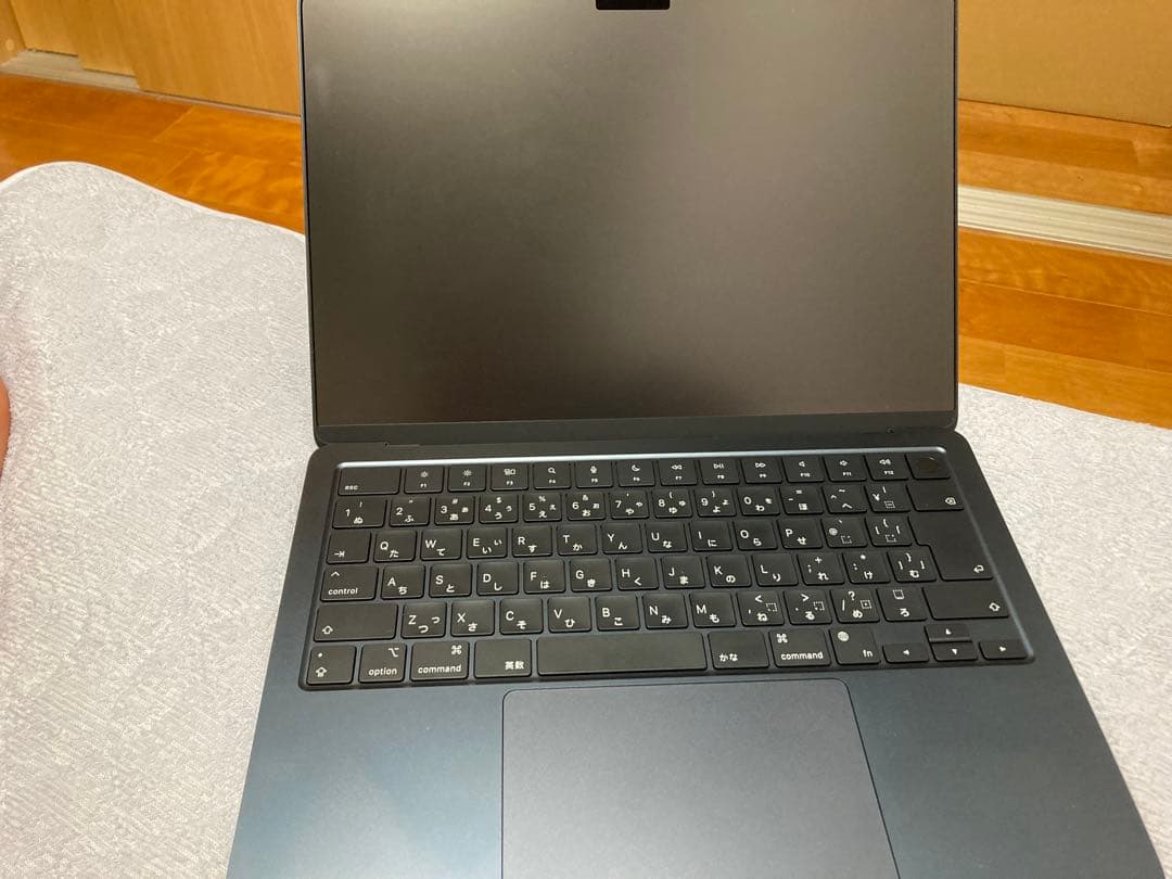 Apple MacBook Air 13.6インチ 充電39回　そして100%