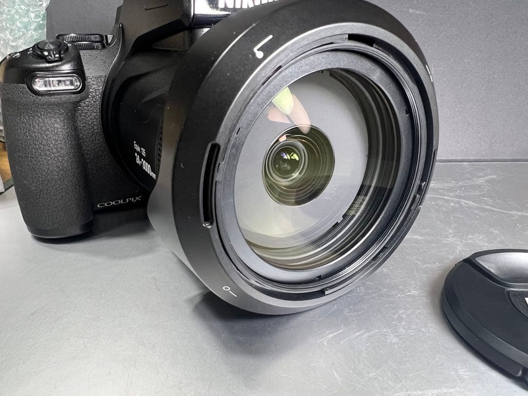 （超美品）Nikon COOLPIX P1000（アクセサリー充実）