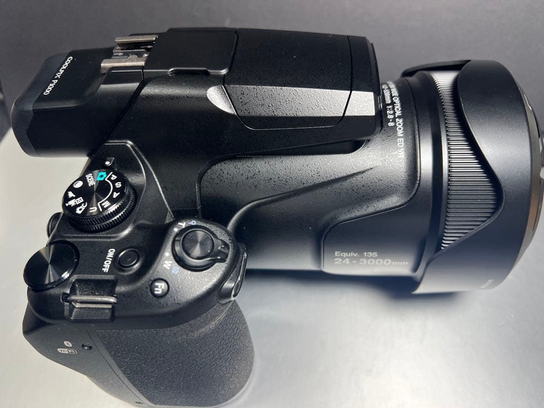 （超美品）Nikon COOLPIX P1000（アクセサリー充実）