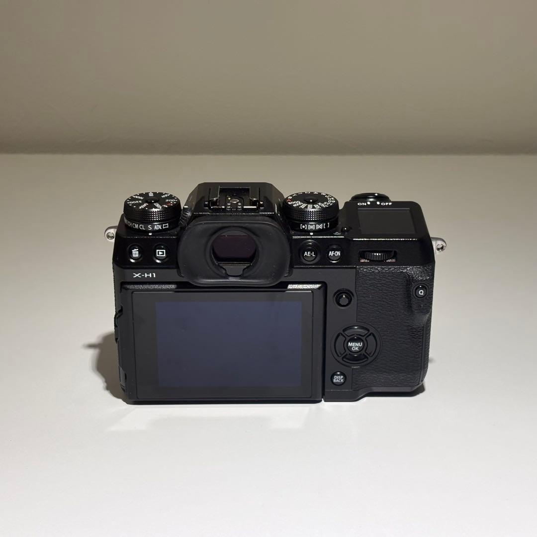 最終値下げ中！FUJIFILM X-H1 富士フイルム
