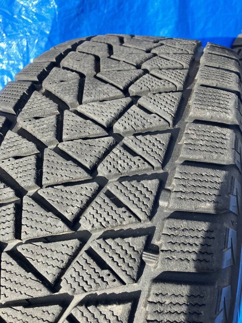 ランクルプラド　ホイールスタッドレス4本セット　ブリザック 17インチ