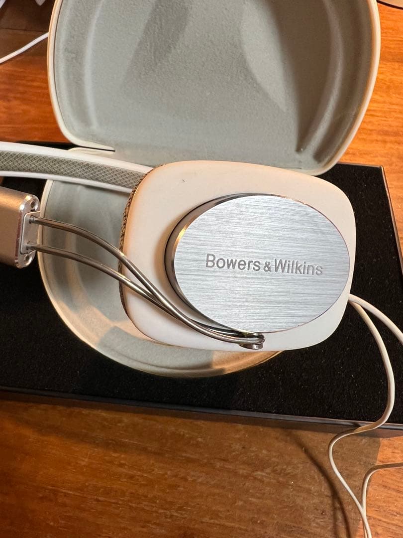 Bowers & Wilkins P3 Hi-Fi 有線　ヘッドホン　美品