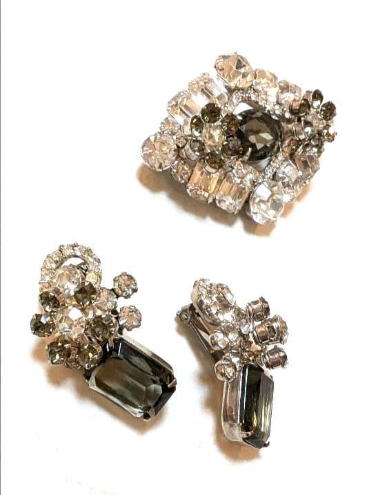 No.0327 ヴィンテージJULIANAブローチセットB