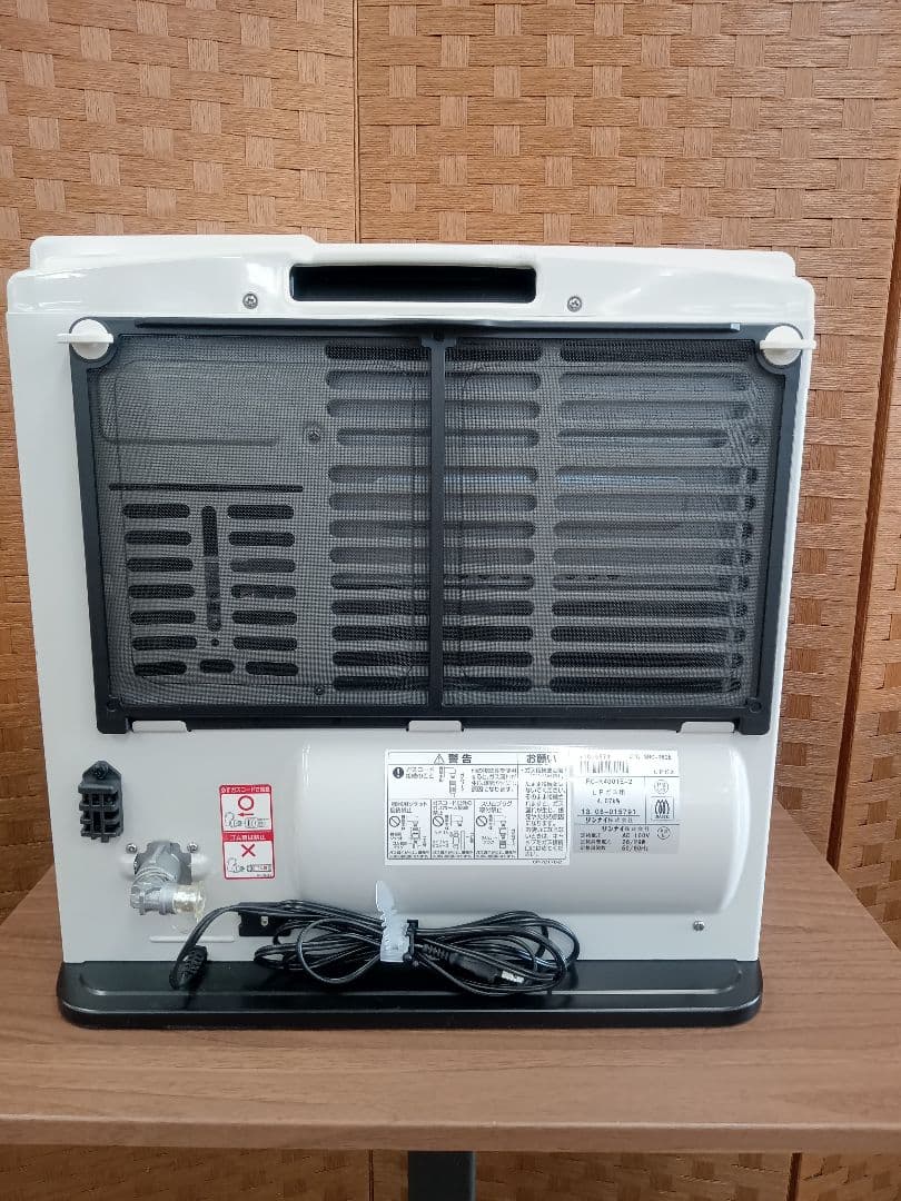 T292 ガスファンヒーター　リンナイ　LPガス用　2013年製