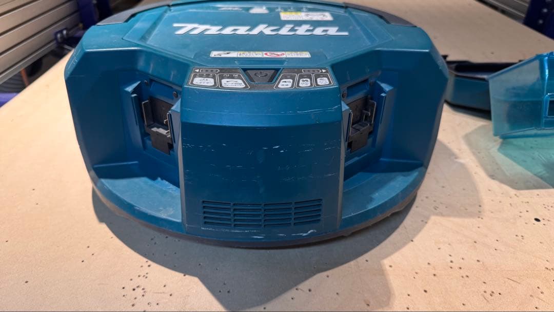 マキタ　ロボットクリーナー　RC200D リモコン　付属品