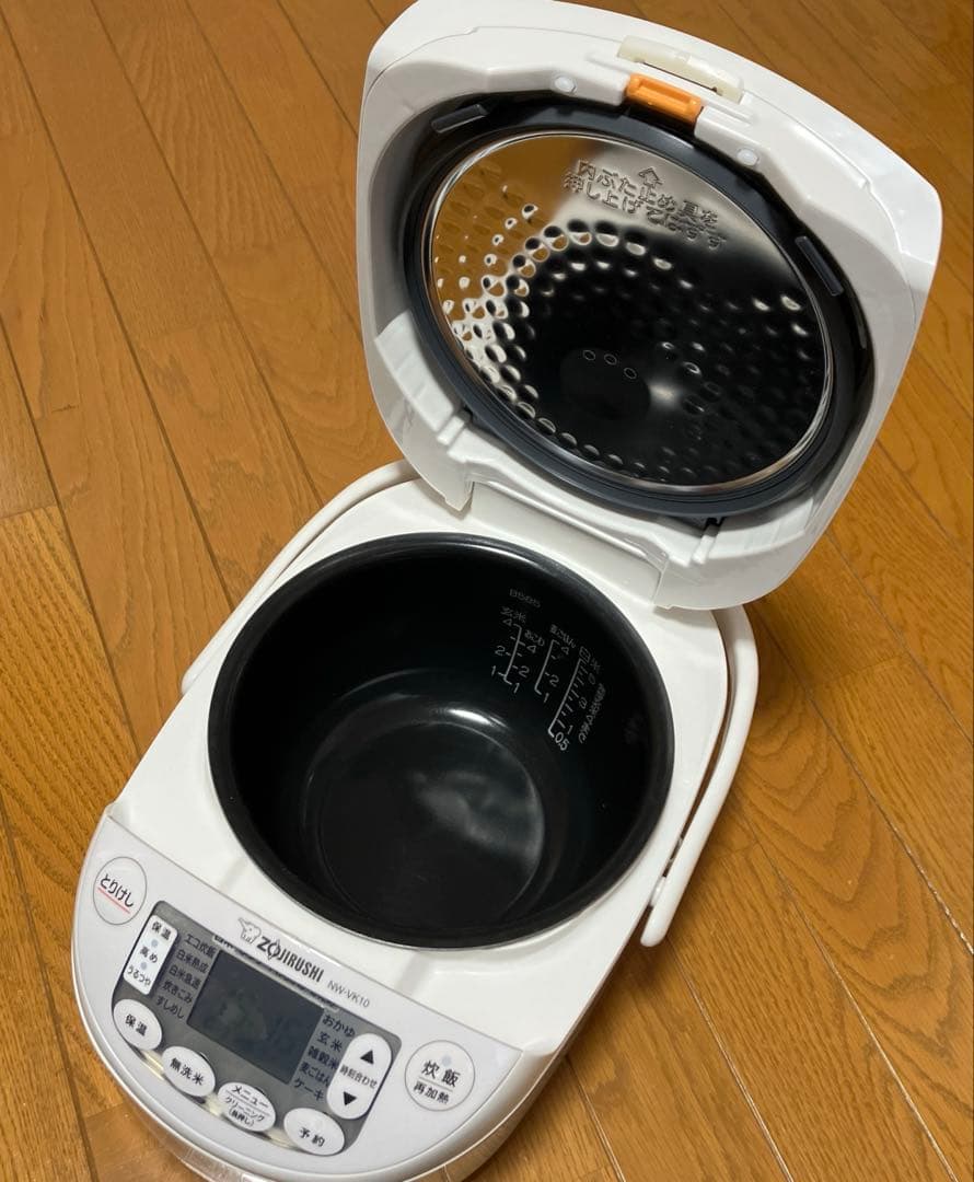 象印マホービン 炊飯器 5.5合 ホワイト NW-VK10-WA
