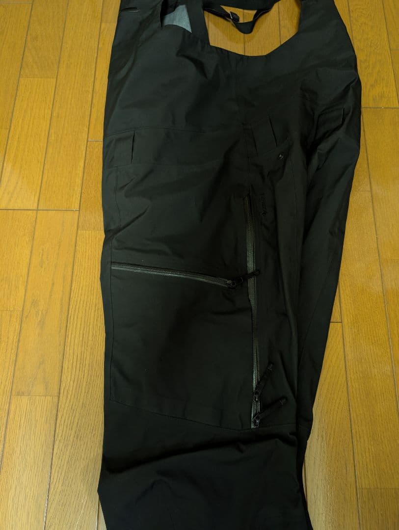 BIRDAIDあり）ARC'TERYX SABRE BIB セイバービブパンツ