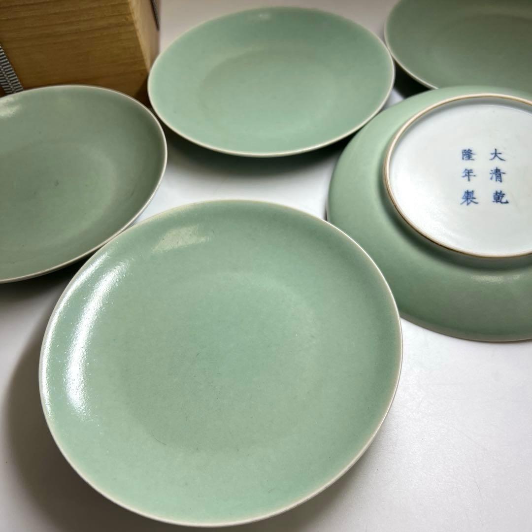 中国美術　大清乾隆年製　青磁中皿5枚　木箱付　約16.7㎝東Y8-0113☆2F