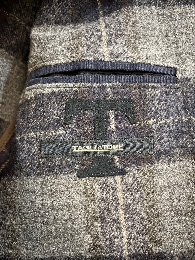 TAGLIATORE テーラードジャケット グレー・ネイビーチェック