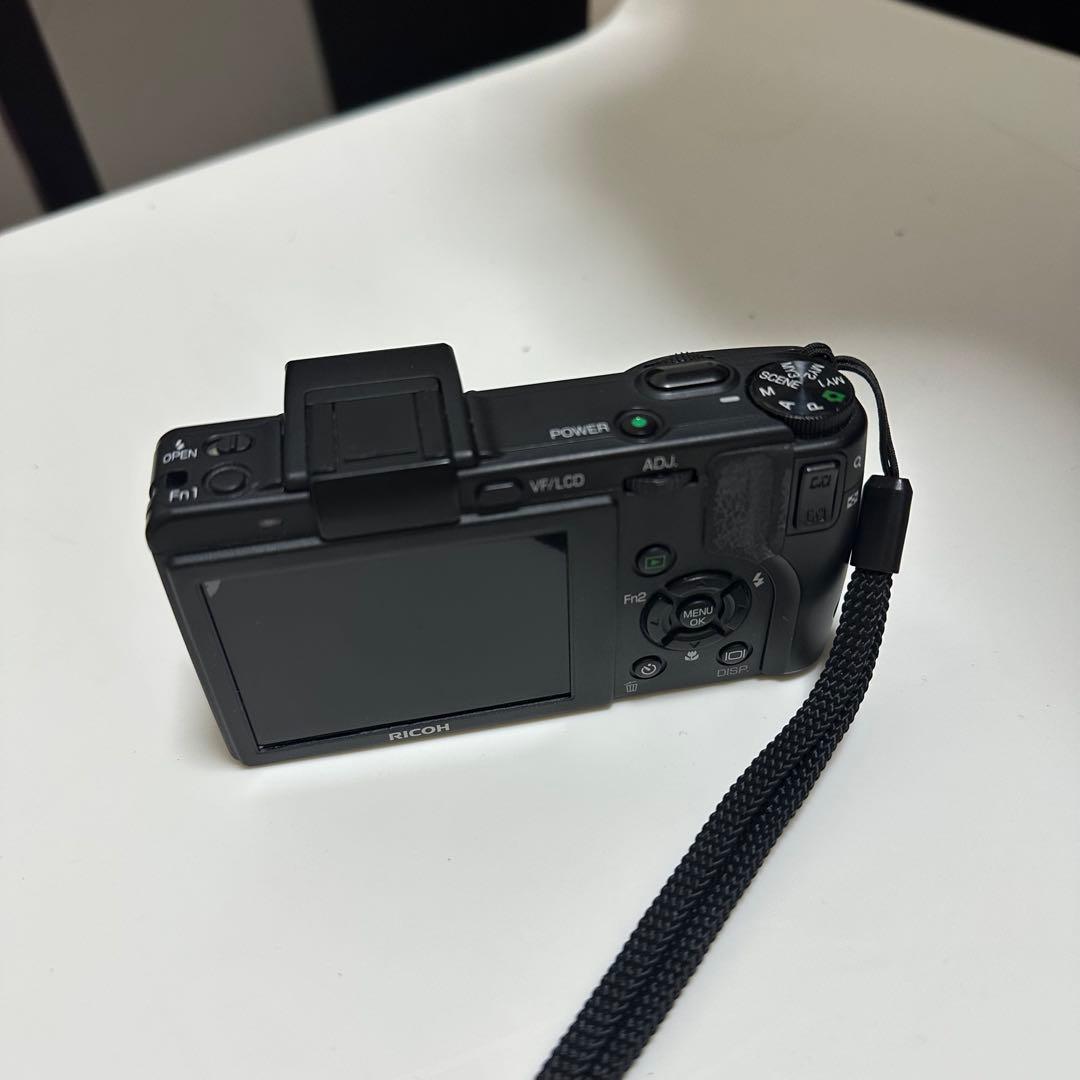 デジタルカメラ Ricoh gx200