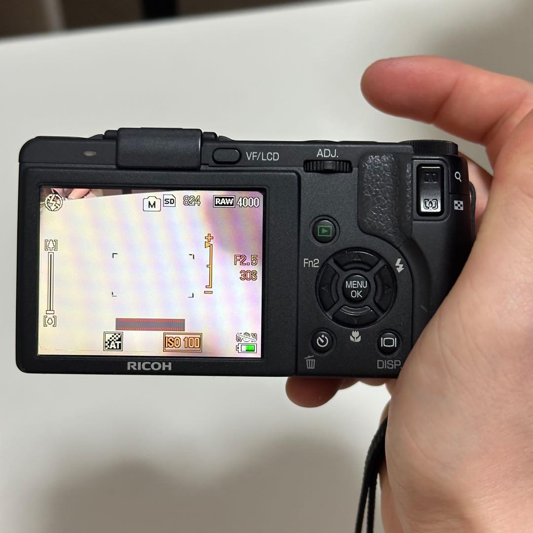 デジタルカメラ Ricoh gx200