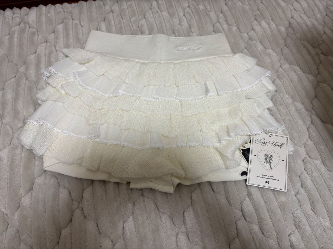 【treat urself】frill mini skirt white 新品