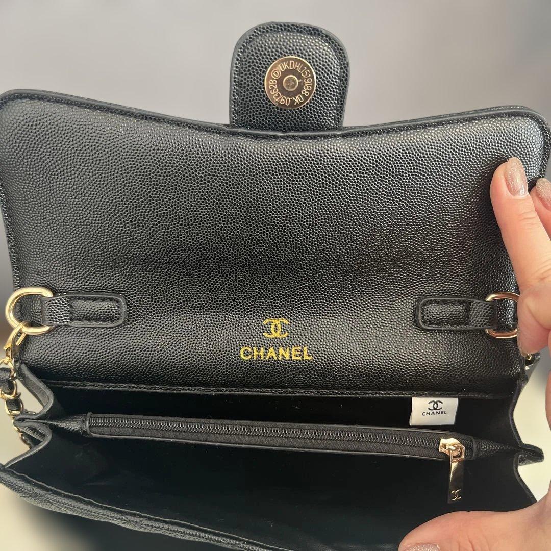 え*ー様 ショルダーバッグ　キルティングノベルティCHANELチェーンウォレット