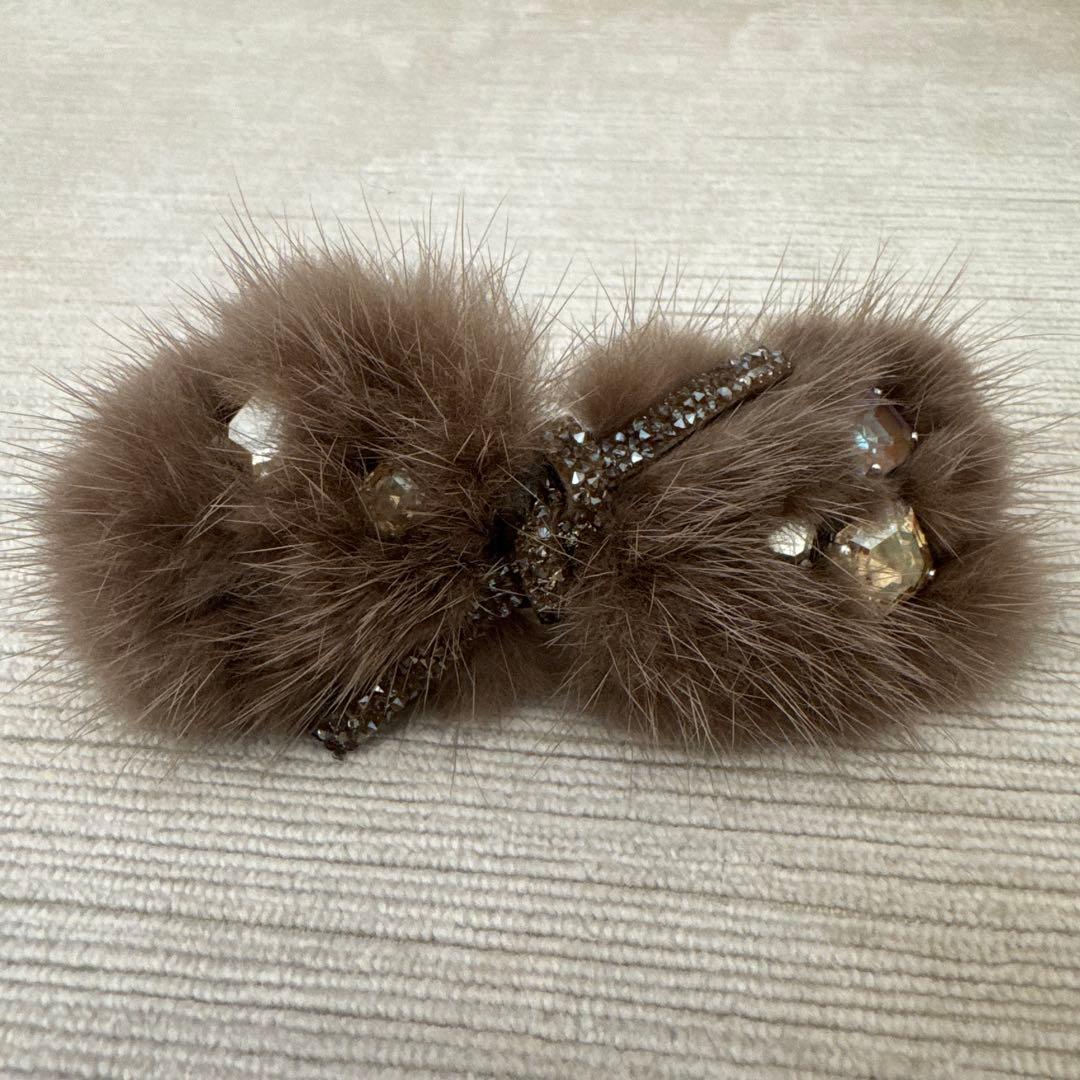 acca アッカ　ミンク　ファー　ビジュー　バレッタ　ブラウン