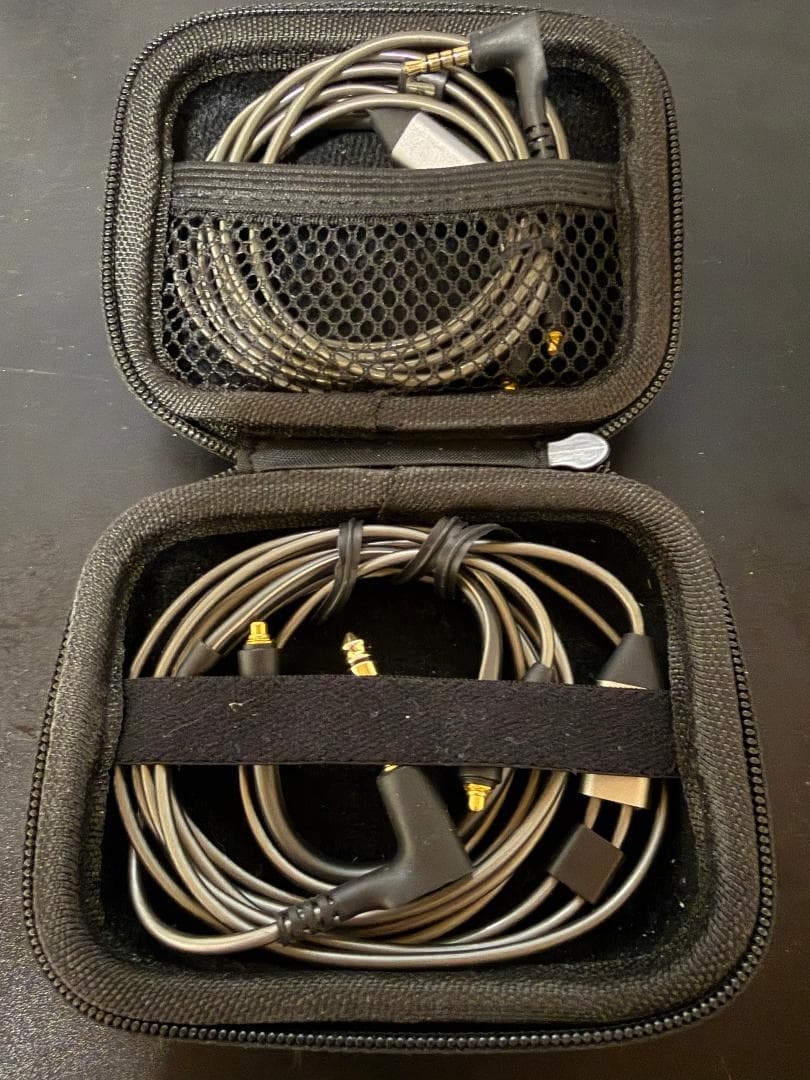 Sennheiser 純正ケースと純正ケーブル2本