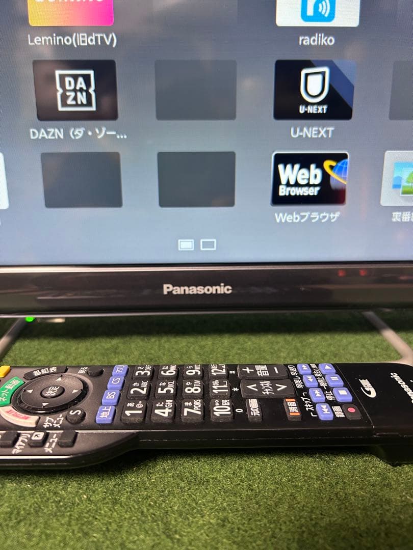 Panasonic 24V型スマートTV TH-24ES500-S 2019年製