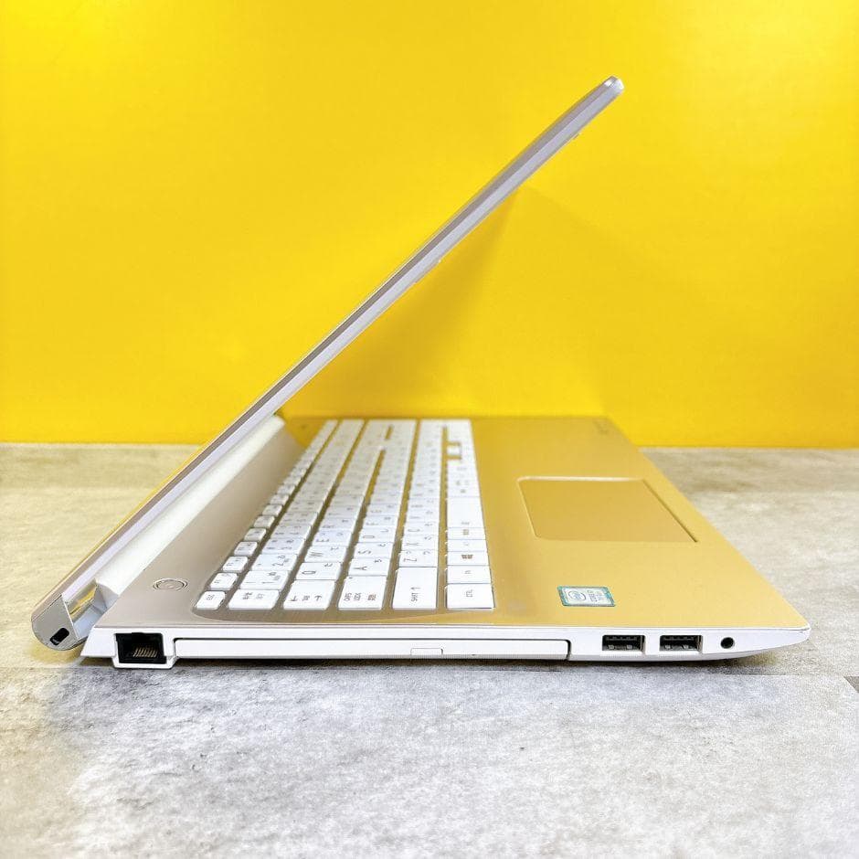 美品✨ⅰ7✨SSD512搭載で快適✨おしゃれゴールド❣フルHD 薄型 カメラ付き