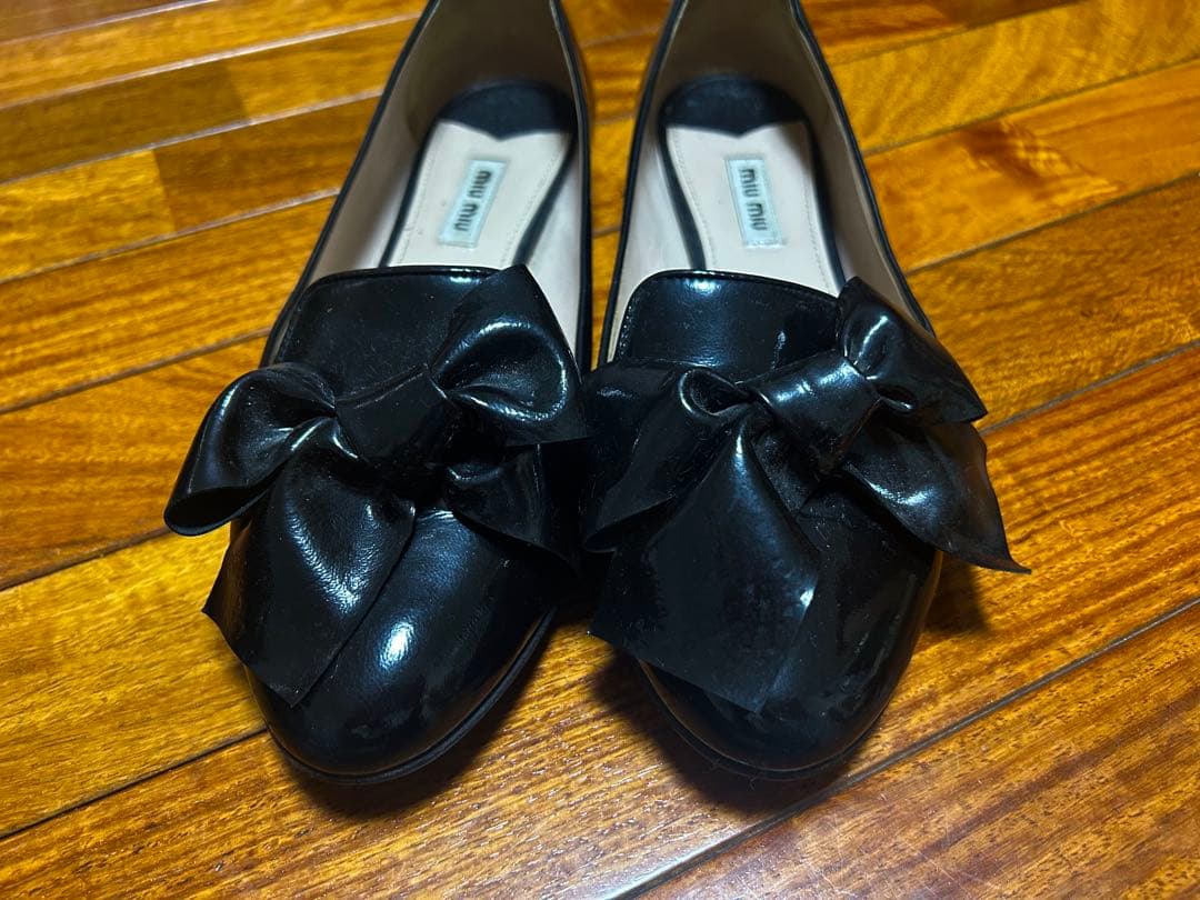 miu miu ブラック リボン フラットシューズ