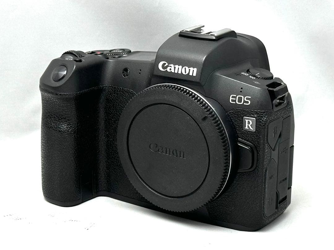 Canon EOS R ミラーレス一眼カメラ 24-50mmレンズセット