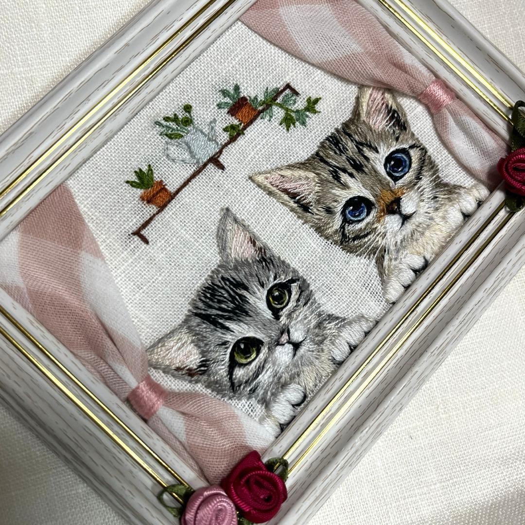 ハンドメイド　刺繍フレーム　刺繍チャーム