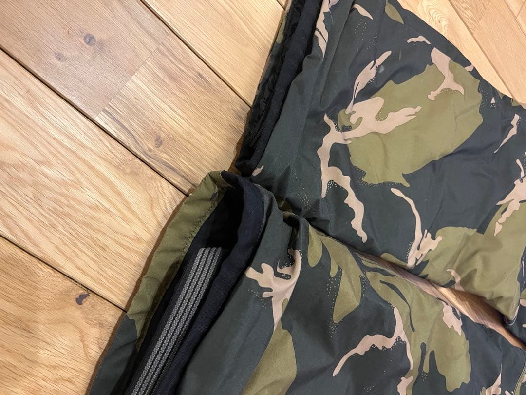 BURTON 子ども用 アノラックジャケットMとスノーボードパンツL2本セット