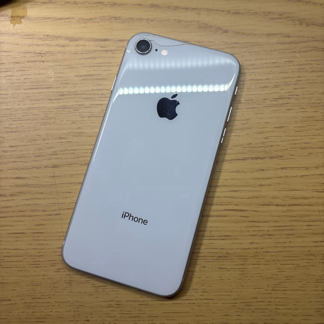 スマートフォン本体 Apple iPhone 8 64gb