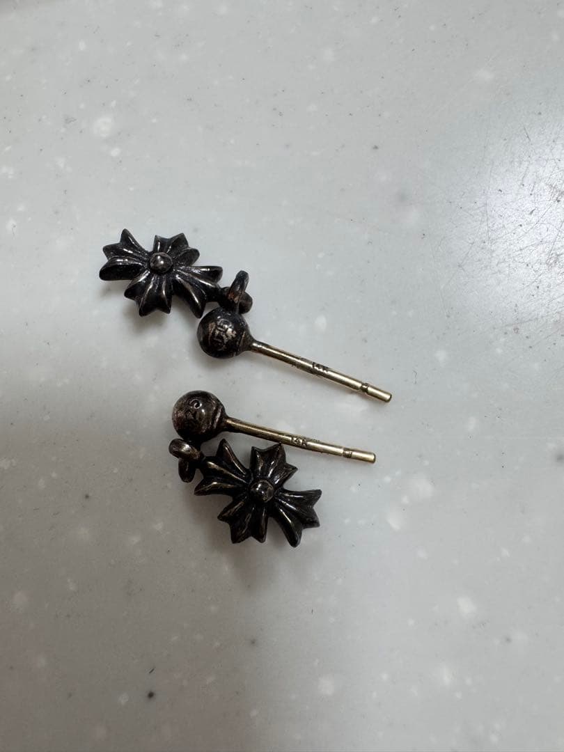 Chrome Hearts タイニー　ドロップ　ピアス　2個