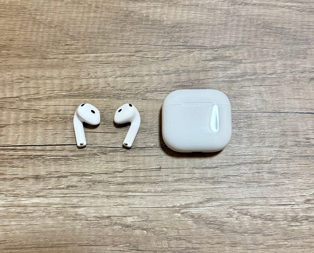 AirPods4本体 充電ケース 保護カバー付き