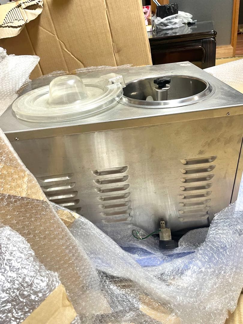 【よっちゃんイカページ】ジェラートマシンHTF-6N