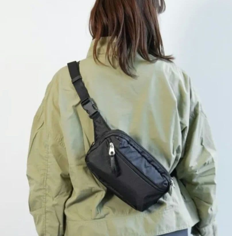 タグ付き新品　ace. エース　ウエストポーチ