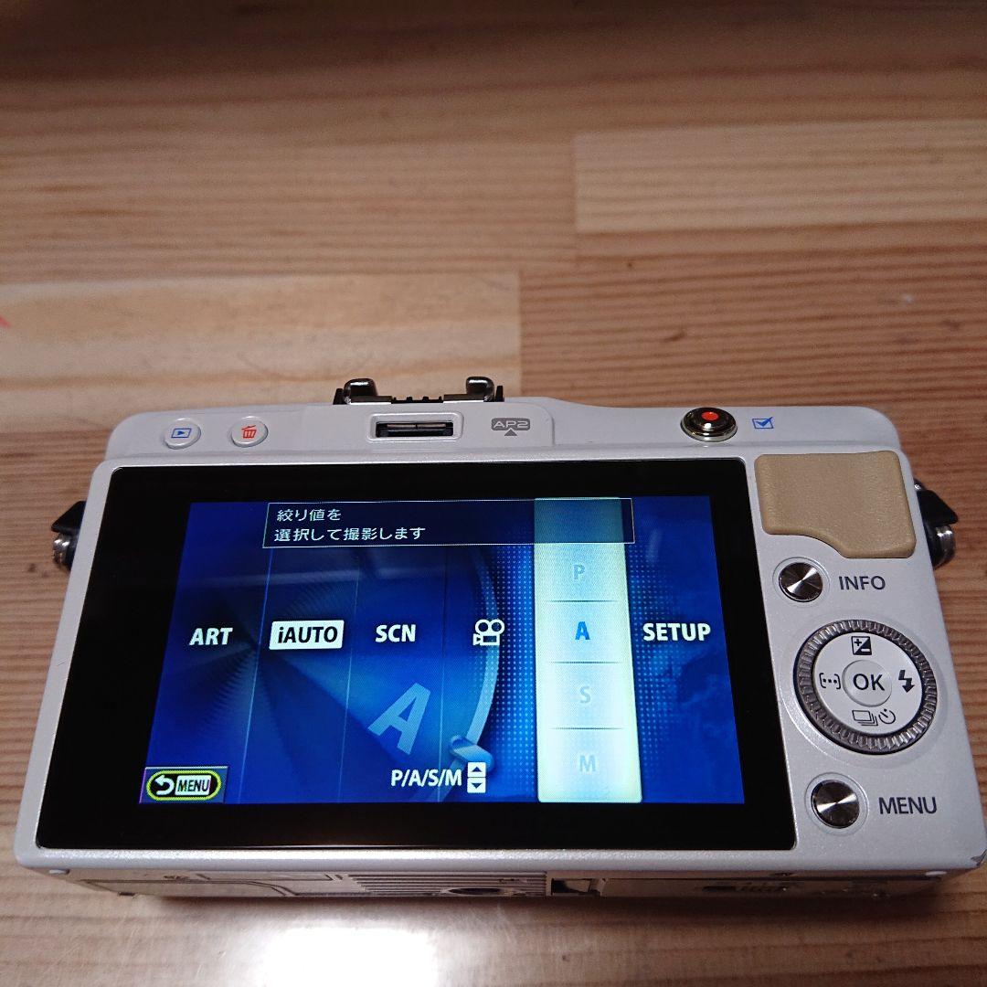 ジャンク OLYMPUS PEN mini E-PM2 ボディ(J102915)