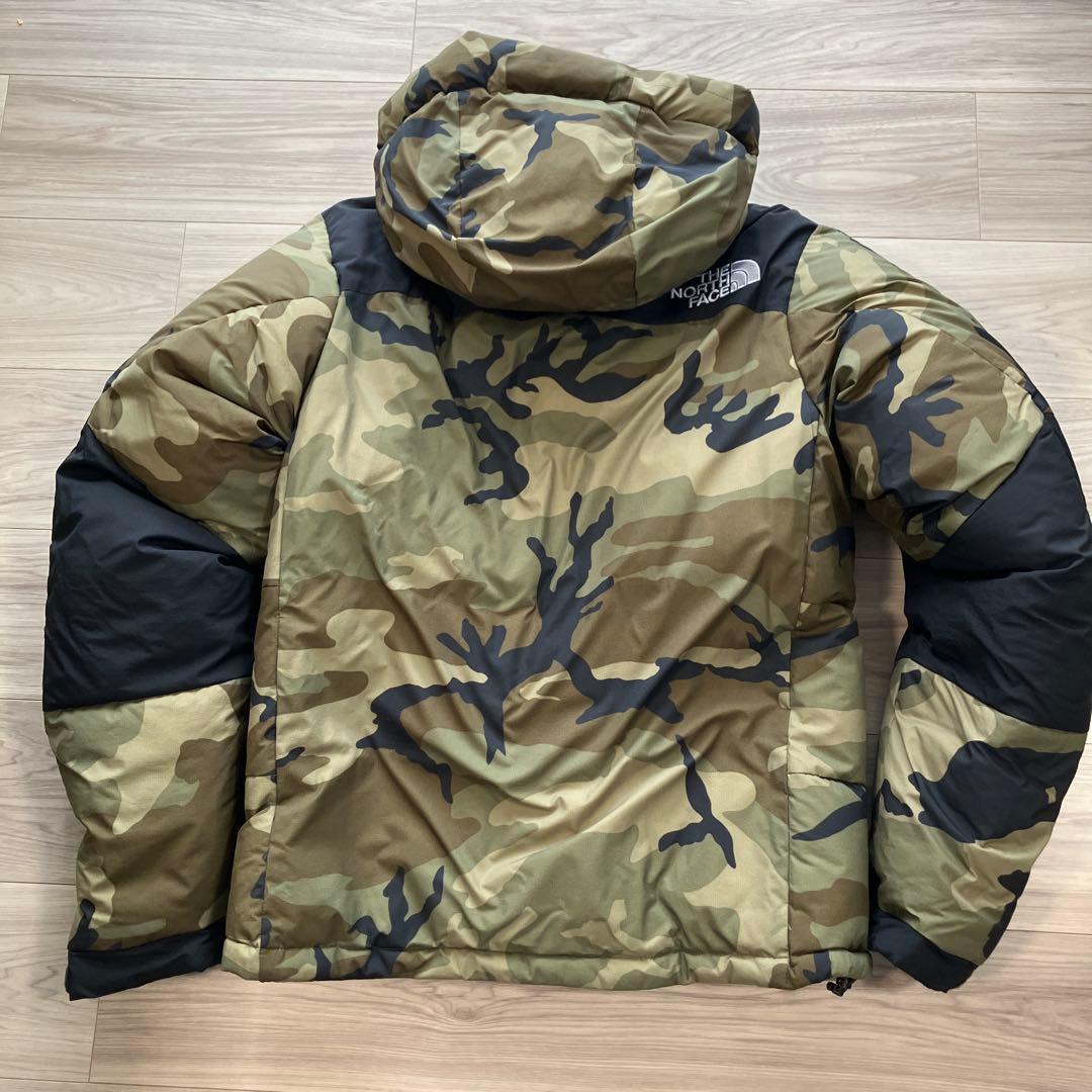 THE NORTH FACE カモフラージュ ダウンジャケット