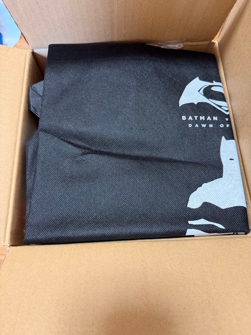 【新品未開封】ホットトイズ バットマン vs スーパーマン ジャスティスの誕生