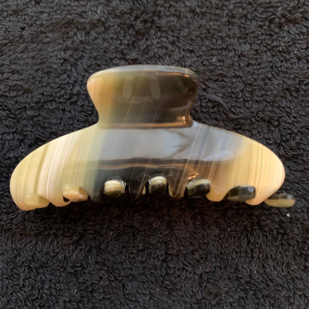 アレクサンドルドパリのヘアアクセサリークリップ