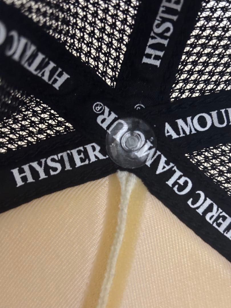 ヒステリックグラマーSEE NO EVIL スタッズメッシュキャップ