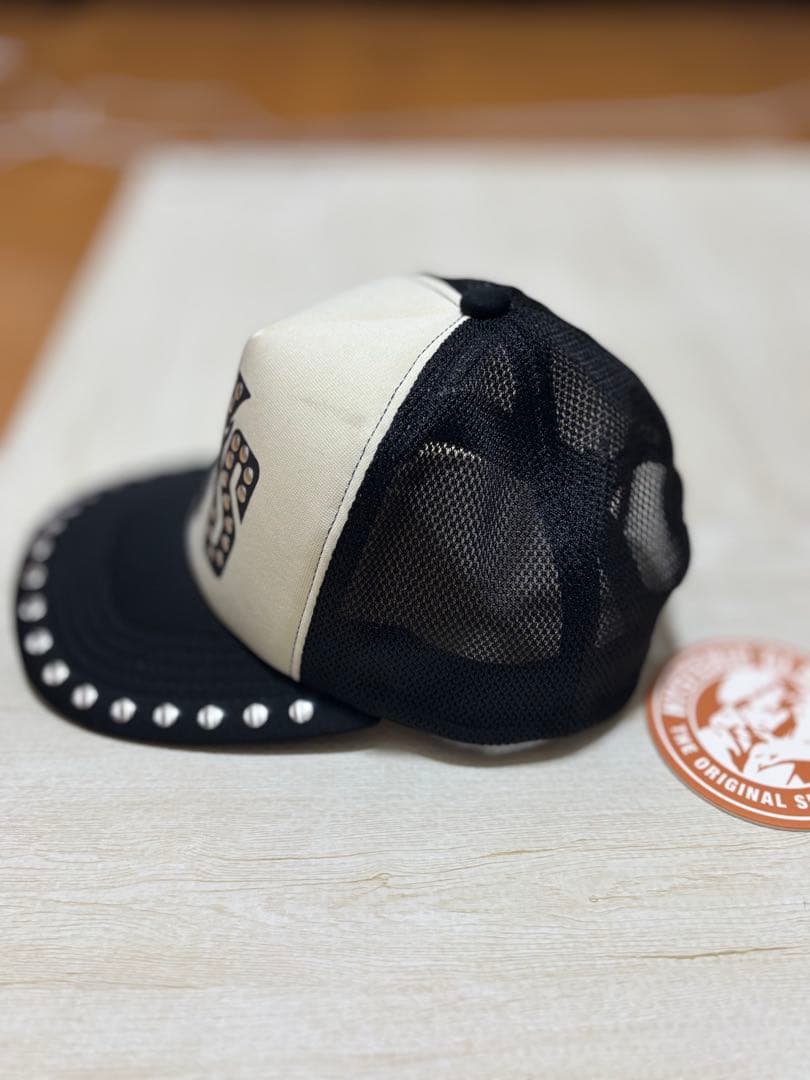 ヒステリックグラマーSEE NO EVIL スタッズメッシュキャップ