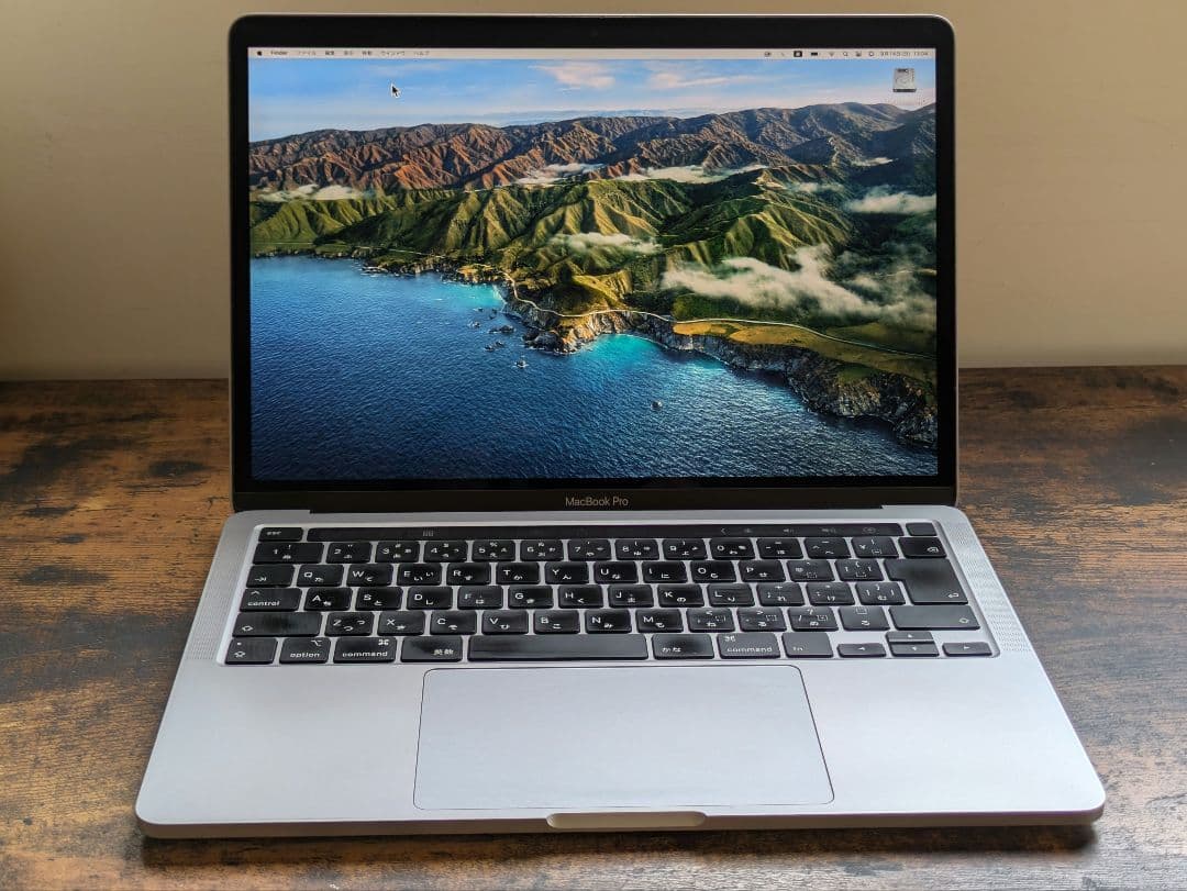 Macbook Pro 13inch 256GB メモリ16GB (2020)