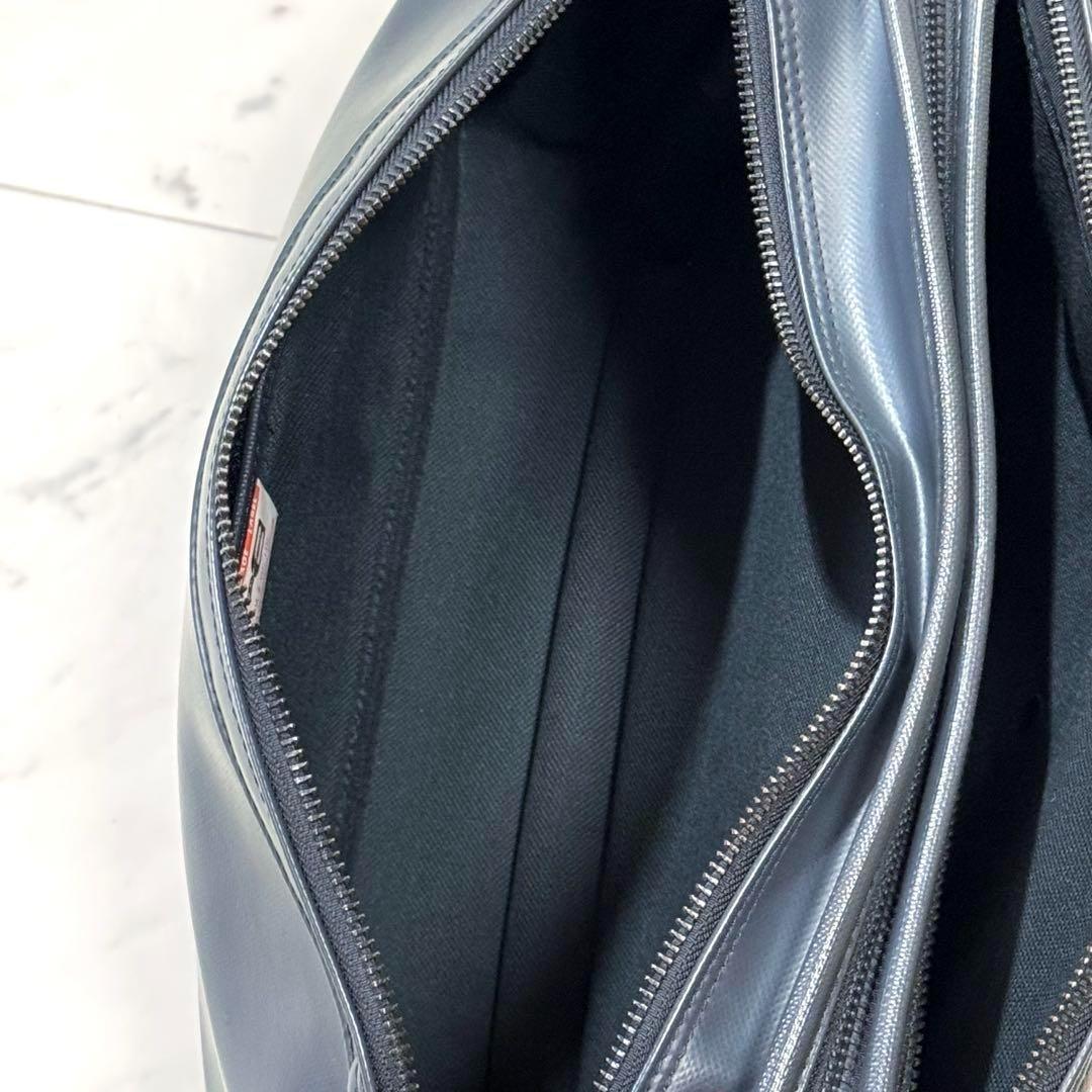 【良品】ラゲッジレーベル ライナー ショルダーバッグ ブラック 赤バッテン