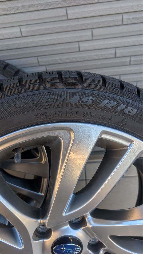 18インチスタッドレス スバル純正 アルミホイールセット 225/45/R18