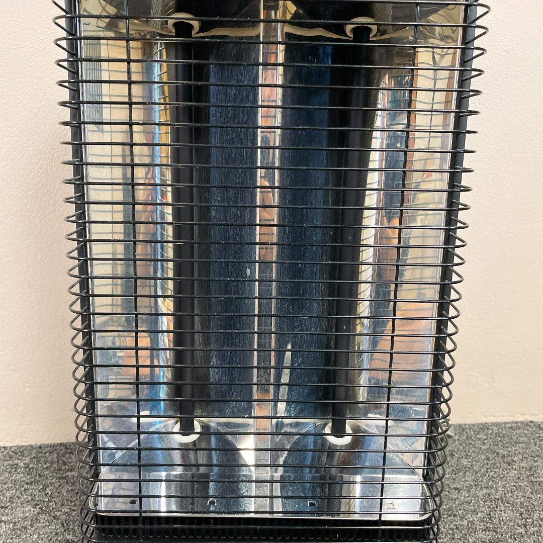 ダイキン　遠赤外線暖房機　ERFT11WS-H　19年製