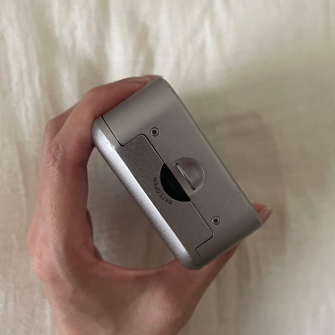 FUJIFILM / TIARA ZOOM フィルムカメラ 動作確認済み