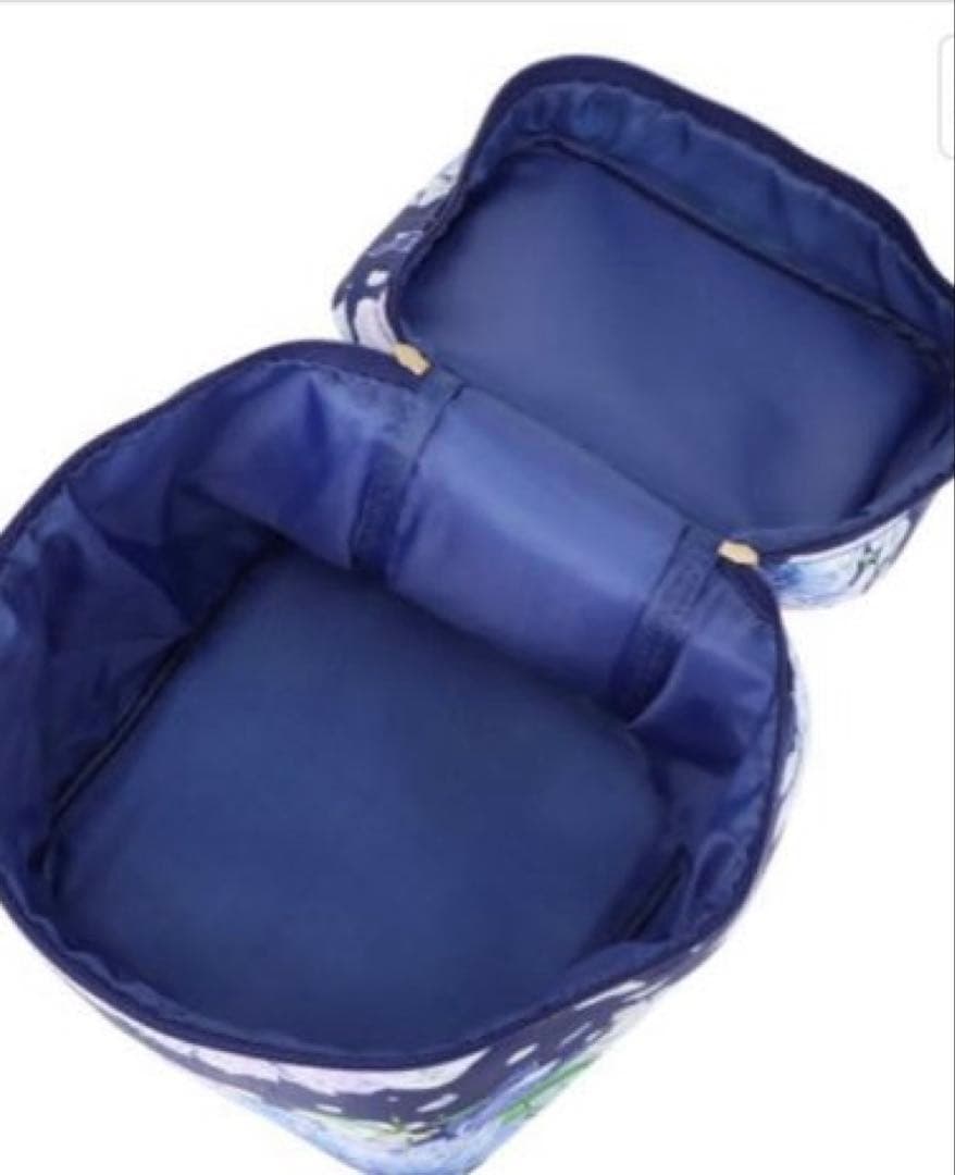 クリスタルジェミー モイスチャージュエリー2倍&エッセンス増量/バニティ付