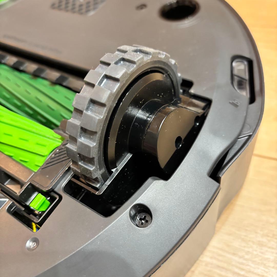 2428ほぼ新品‼︎ ルンバ J7 15860 Wi-Fi ロボット掃除機