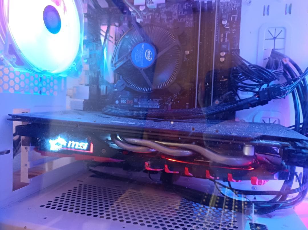 コンピューター